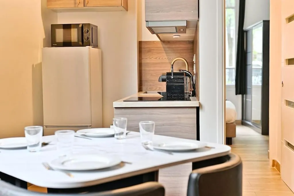 Apartment 2 Pyrenees Alexandre Dumas Paris